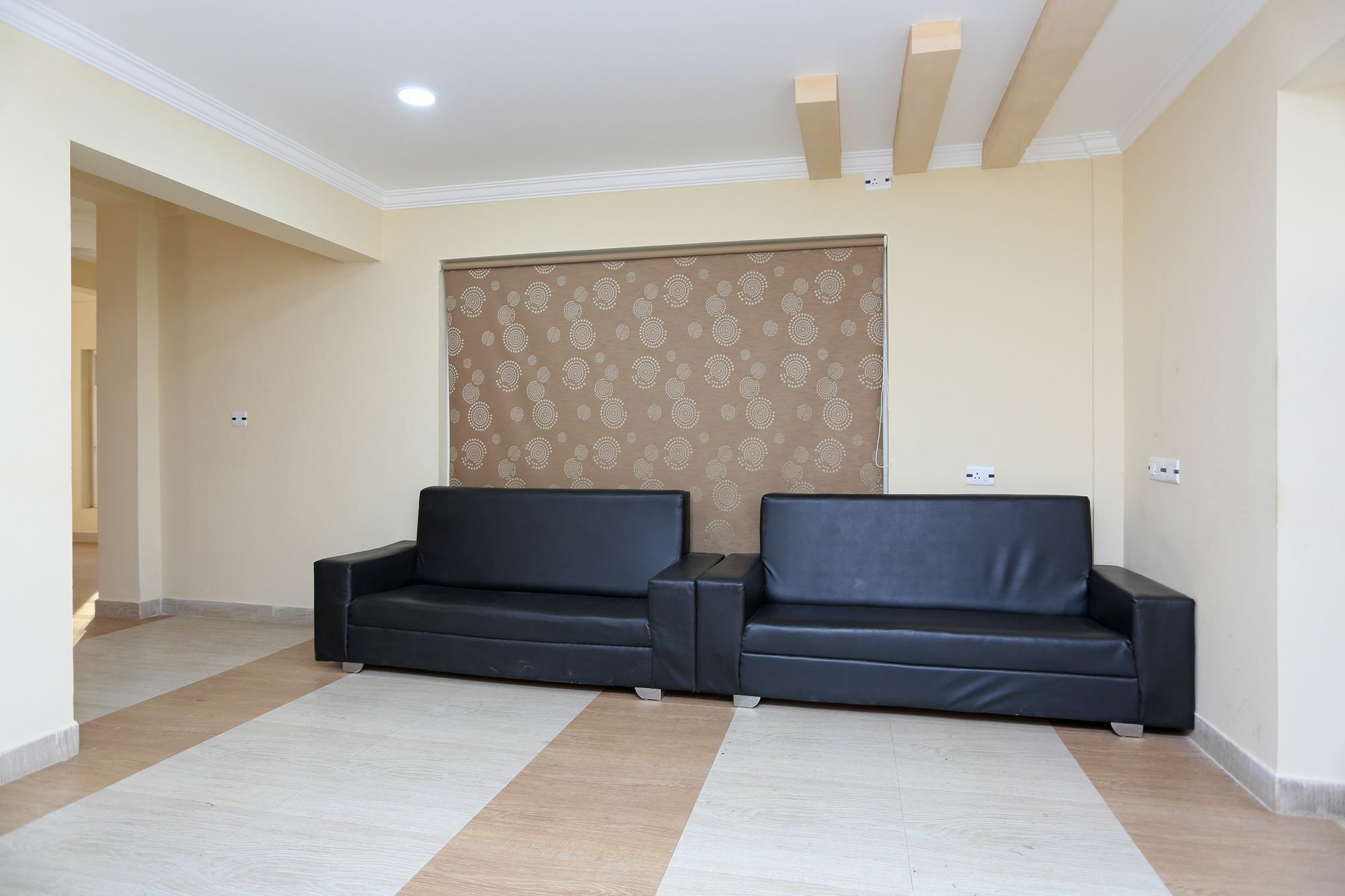Oyo 11343 Hotel Sai International Bhubaneswar Exterior photo